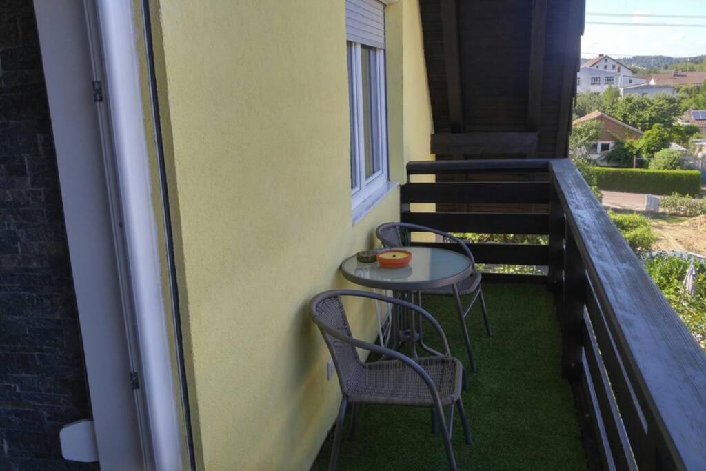 Bgi Wohnung Лар Екстер'єр фото